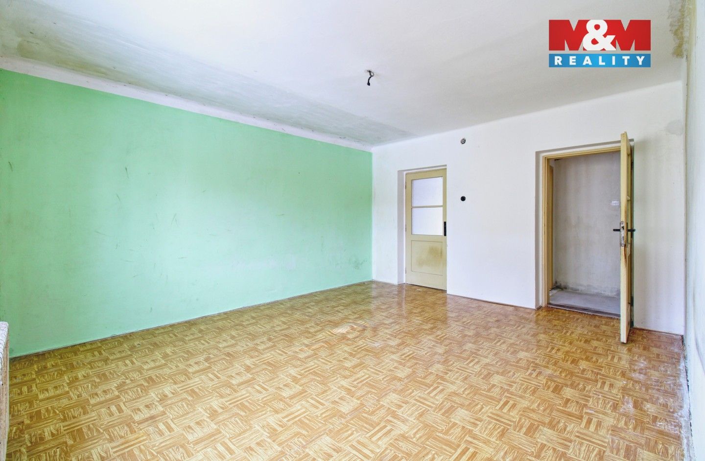 Prodej byt 2+1 - Myslbekova, Ostrov, 63 m²