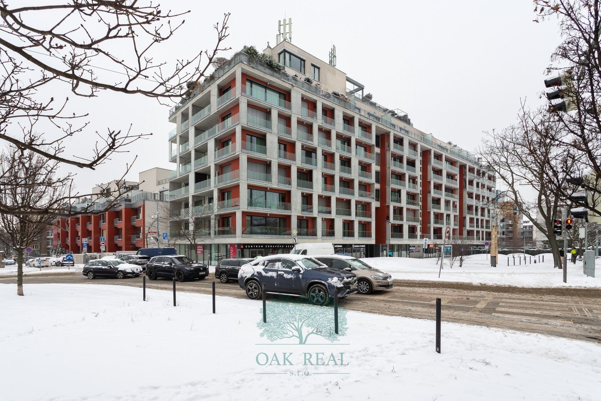 3+kk, Korunní, Praha, 106 m²