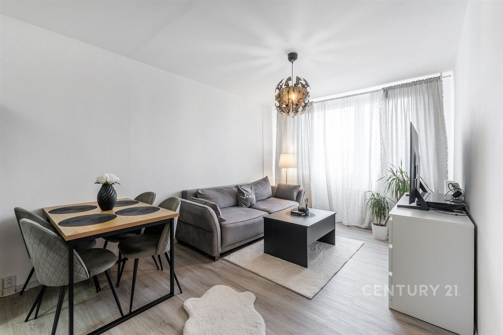 Pronájem byt 2+kk - Livornská 442, Praha Horní Měcholupy, 46 m² - 5