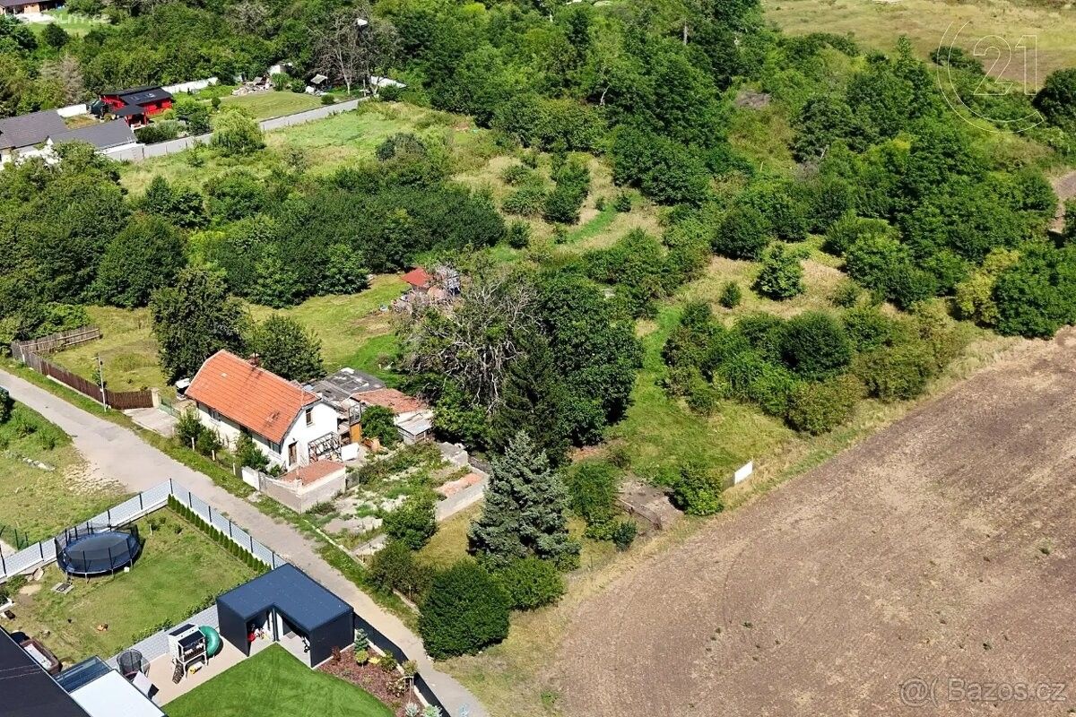 Zahrady, Úžice u Kralup nad Vltavou, 277 45