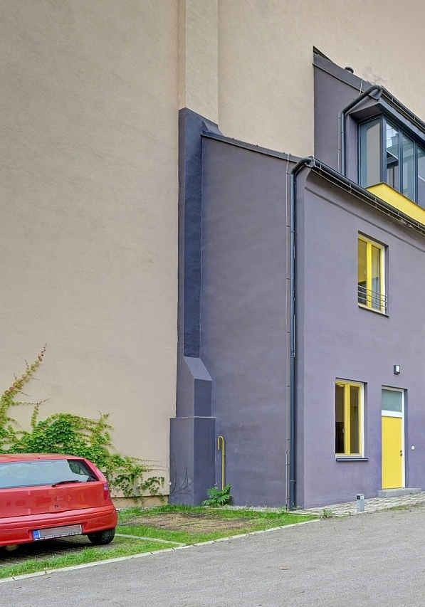 Garáže, Praha, 180 00