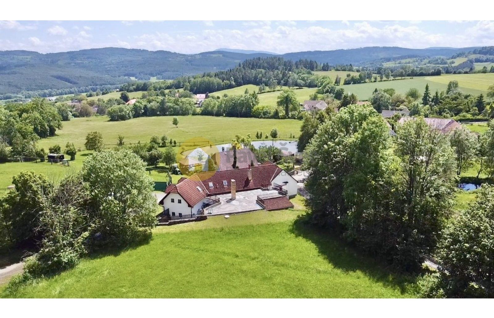 Prodej ubytovací zařízení - Hořejšice, Dřešín, 510 m²