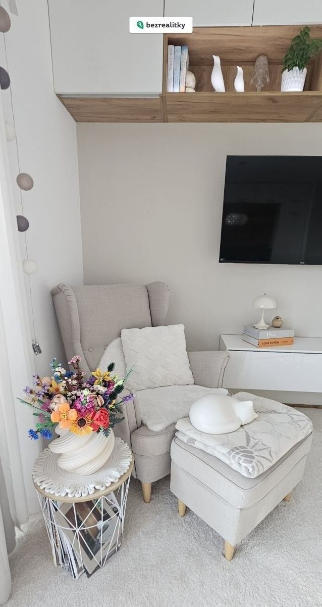 Prodej byt 1+kk - Štanderova, Praha, 37 m²