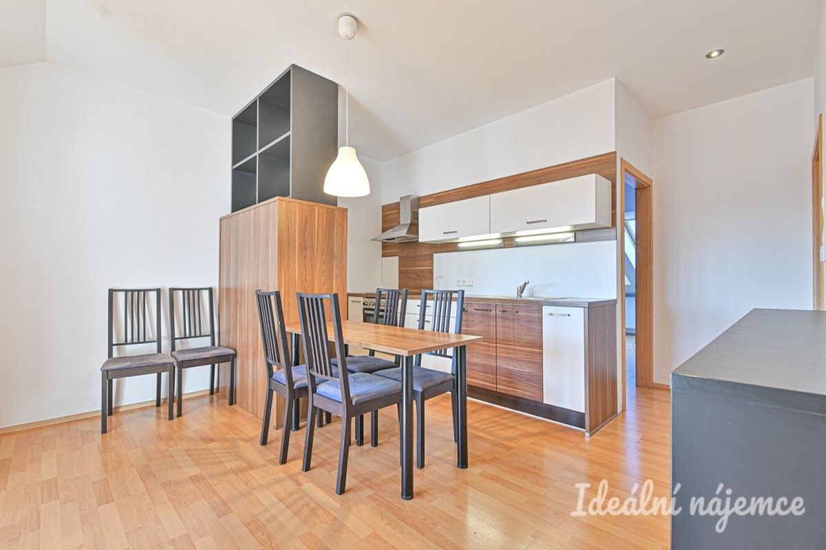 2+1, Zahradnická, Brno, 79 m²