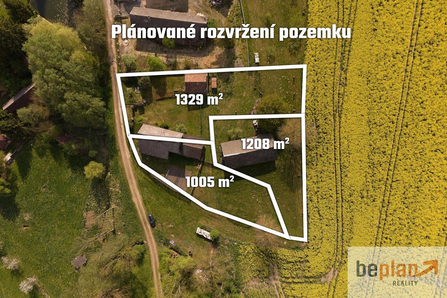 Pozemek pro bydlení, 1 300 m²