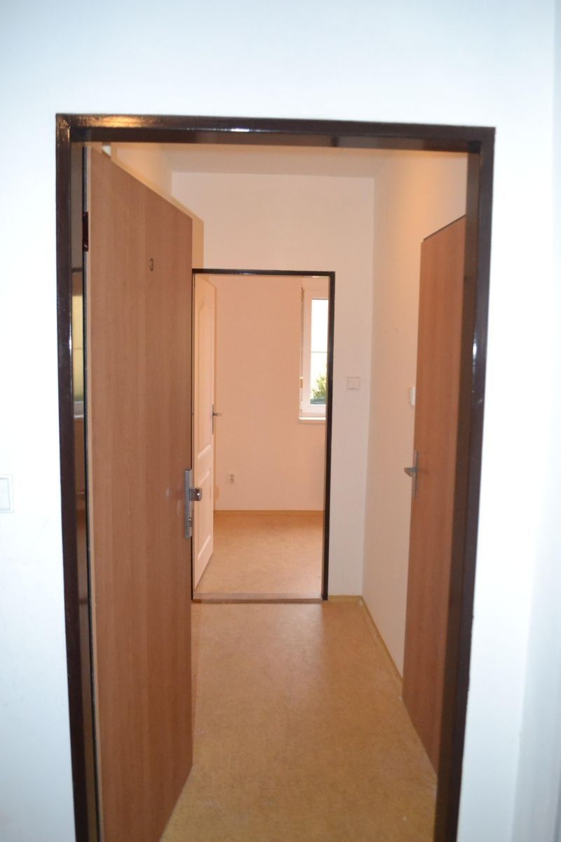 2+kk, Plhovská, Praha - Újezd nad Lesy, 43 m² - 2