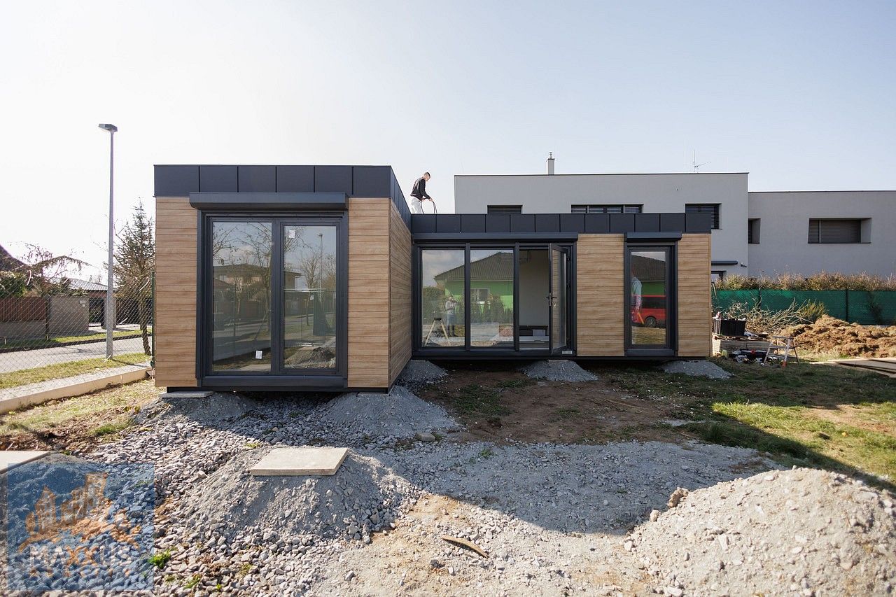 Rodinný dům · 36 m² · Zbuzany, okres Praha-západ, Středočeský kraj - 2