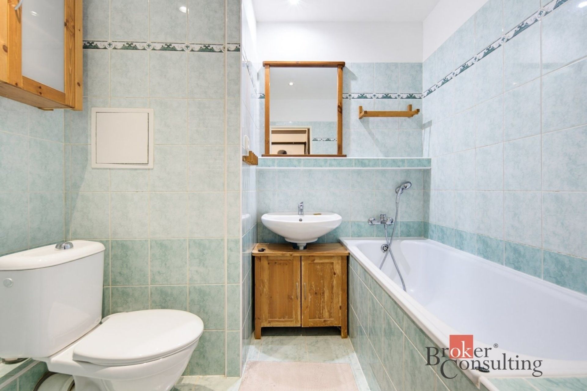 2+kk, U vlečky, Praha, 42 m² - 2