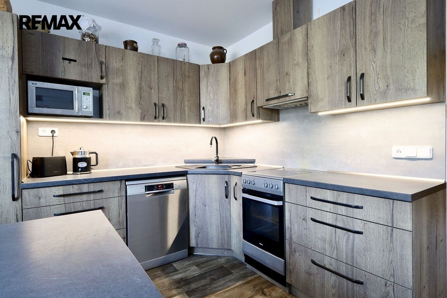 4+1, Poniklá, okres Semily, 99 m² - 2
