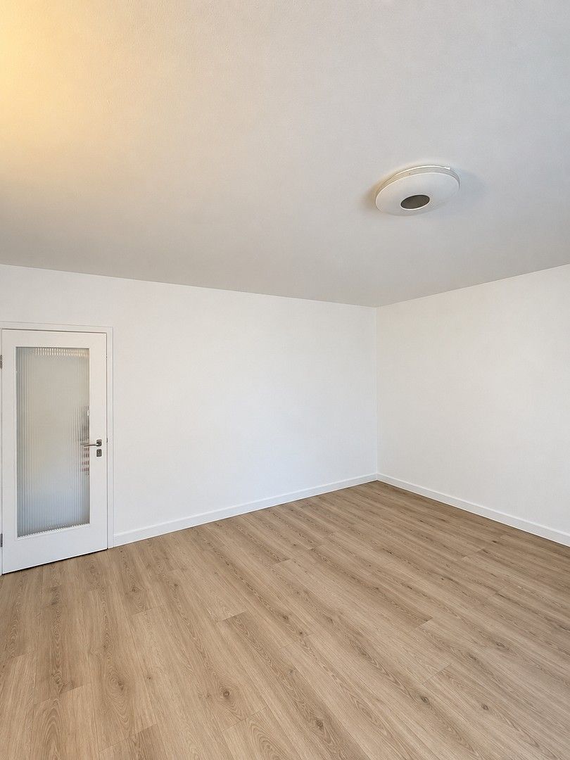 1+1, Festeburgring 2 Frankfurt Preungesheim Hessen 60435, 33 m² - 2