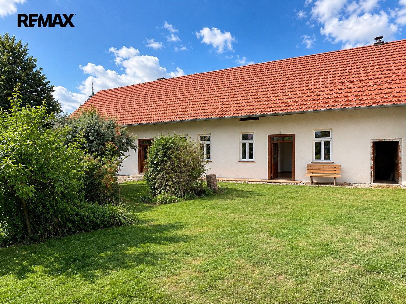 Rodinné domy, Popovice, okres Benešov, Středočeský kraj, 231 m² - 1