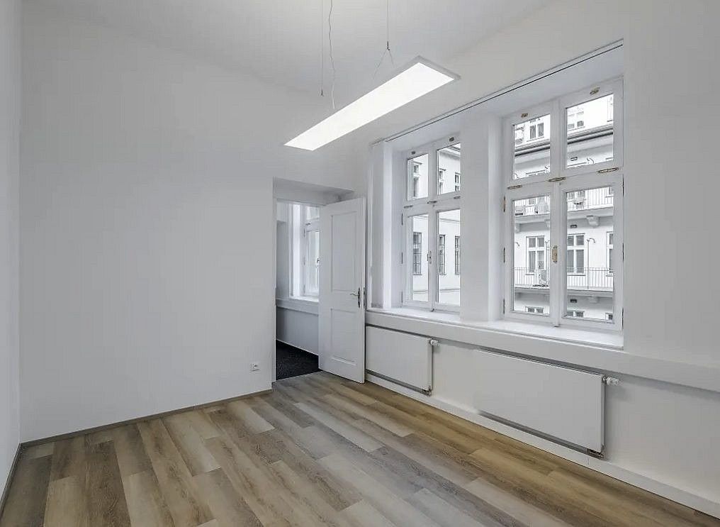 Kancelář · 155 m² · Praha, Hlavní město Praha - 4