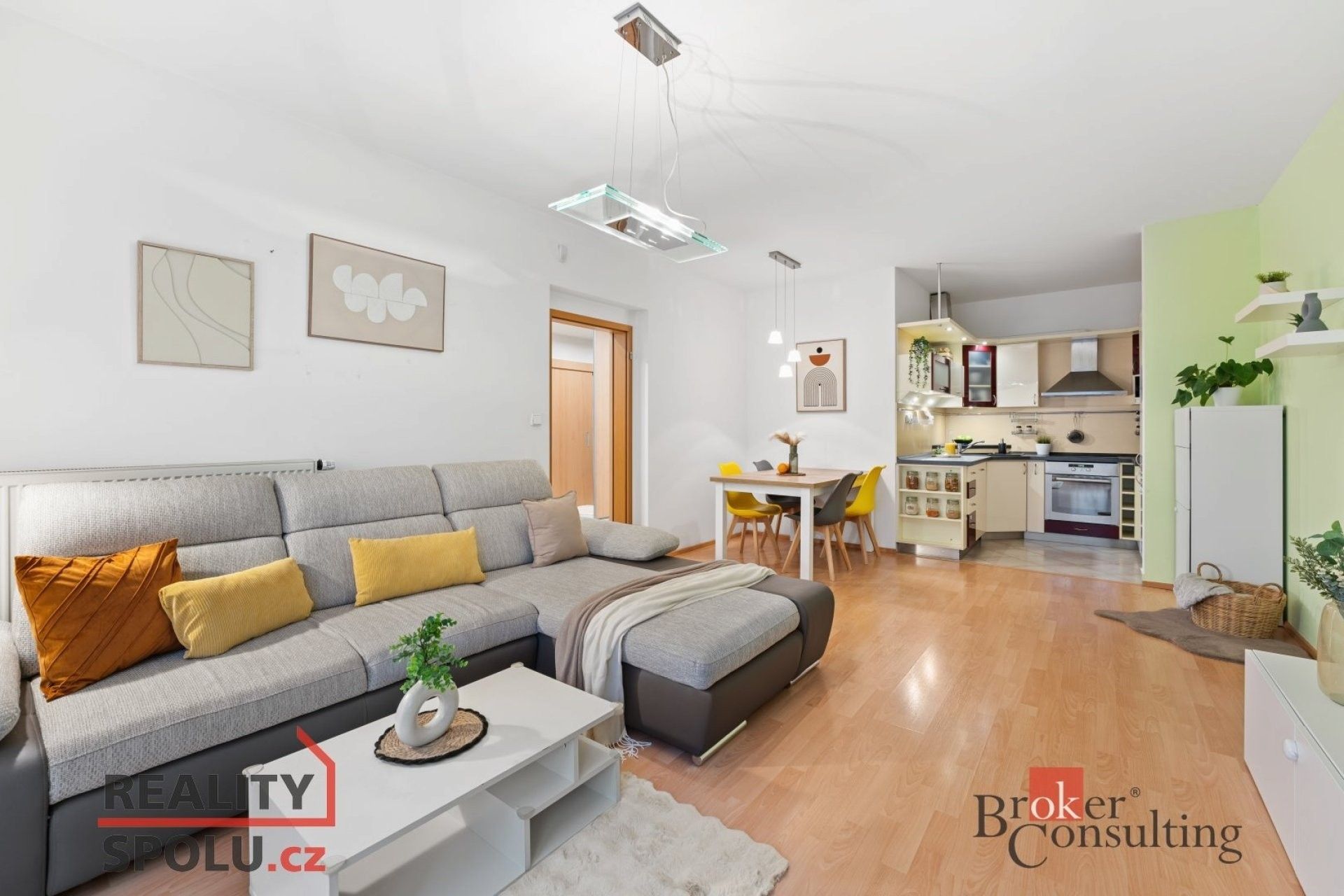 3+kk, Mikanova, Praha, 95 m²