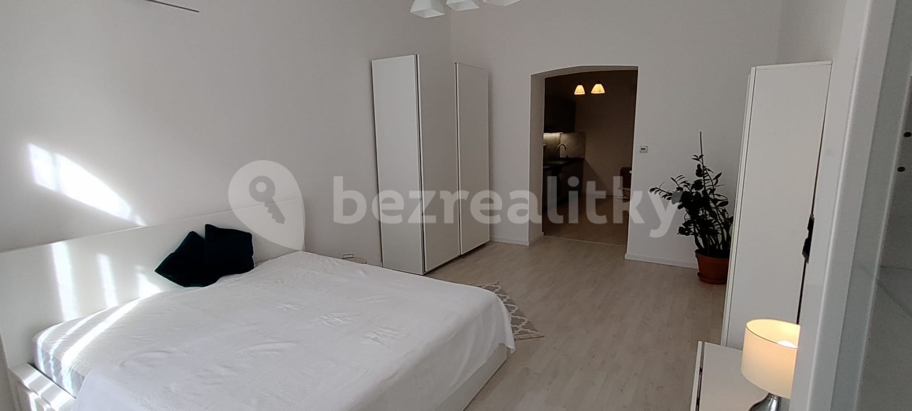 Byt 1+1 · 40 m² · Roháčova, Praha - Žižkov - 3