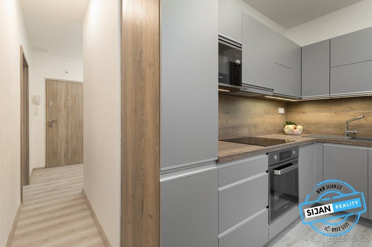 Byty, Ostrava, 700 30