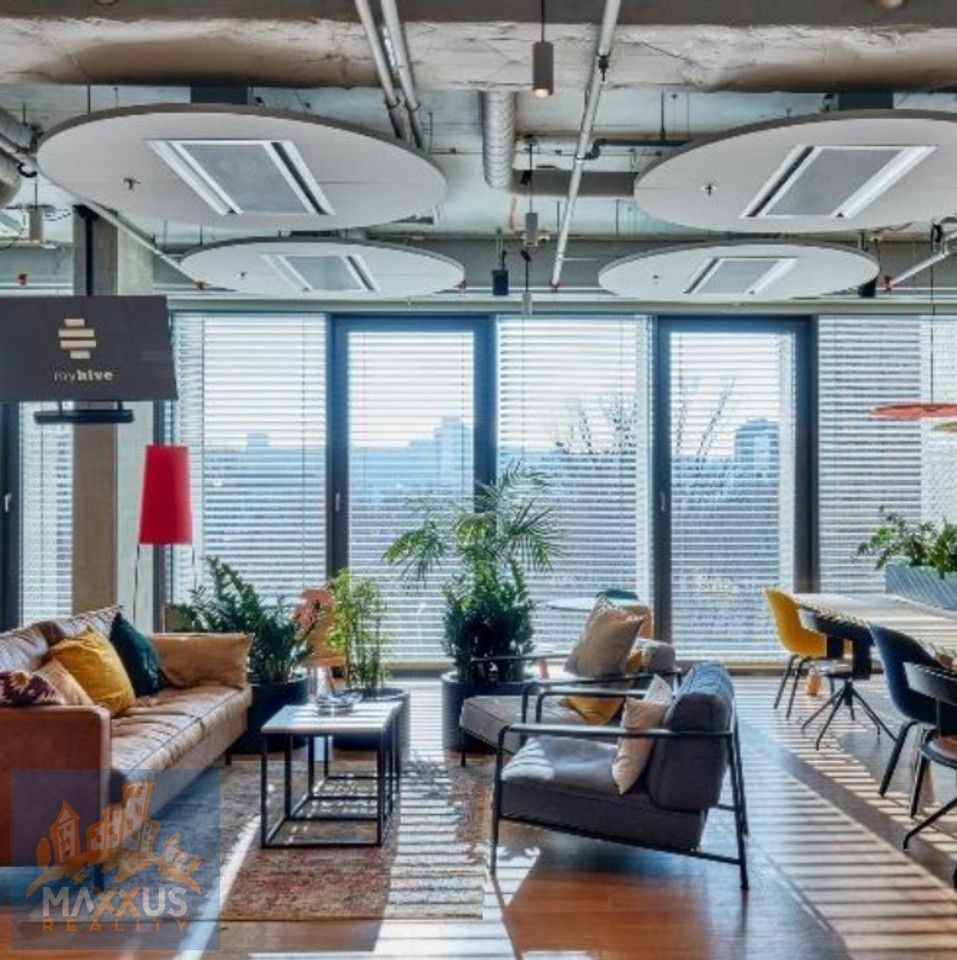 Pronájem kancelář - Praha, 180 00