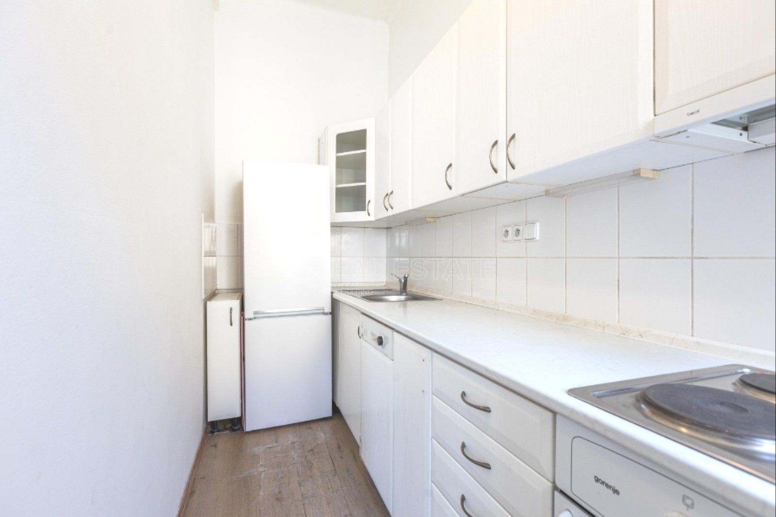 Prodej byt 3+1 - Jugoslávských partyzánů, Praha, 79 m²