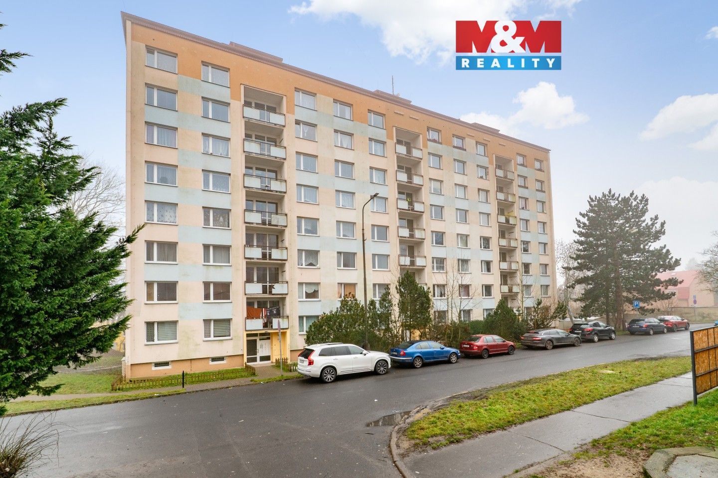 1+1, Karla Čapka, Krupka, 35 m²