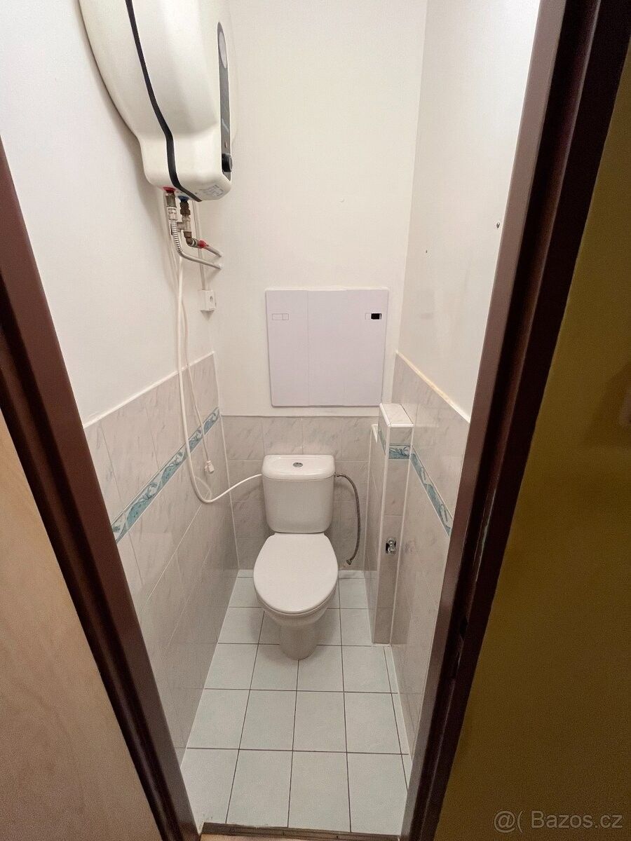 Pronájem byt - Cheb, 350 02