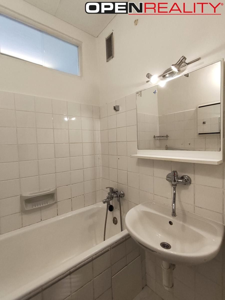 Pronájem byt 2+1 - Žerotínovo nám., Přerov, 56 m² - 5