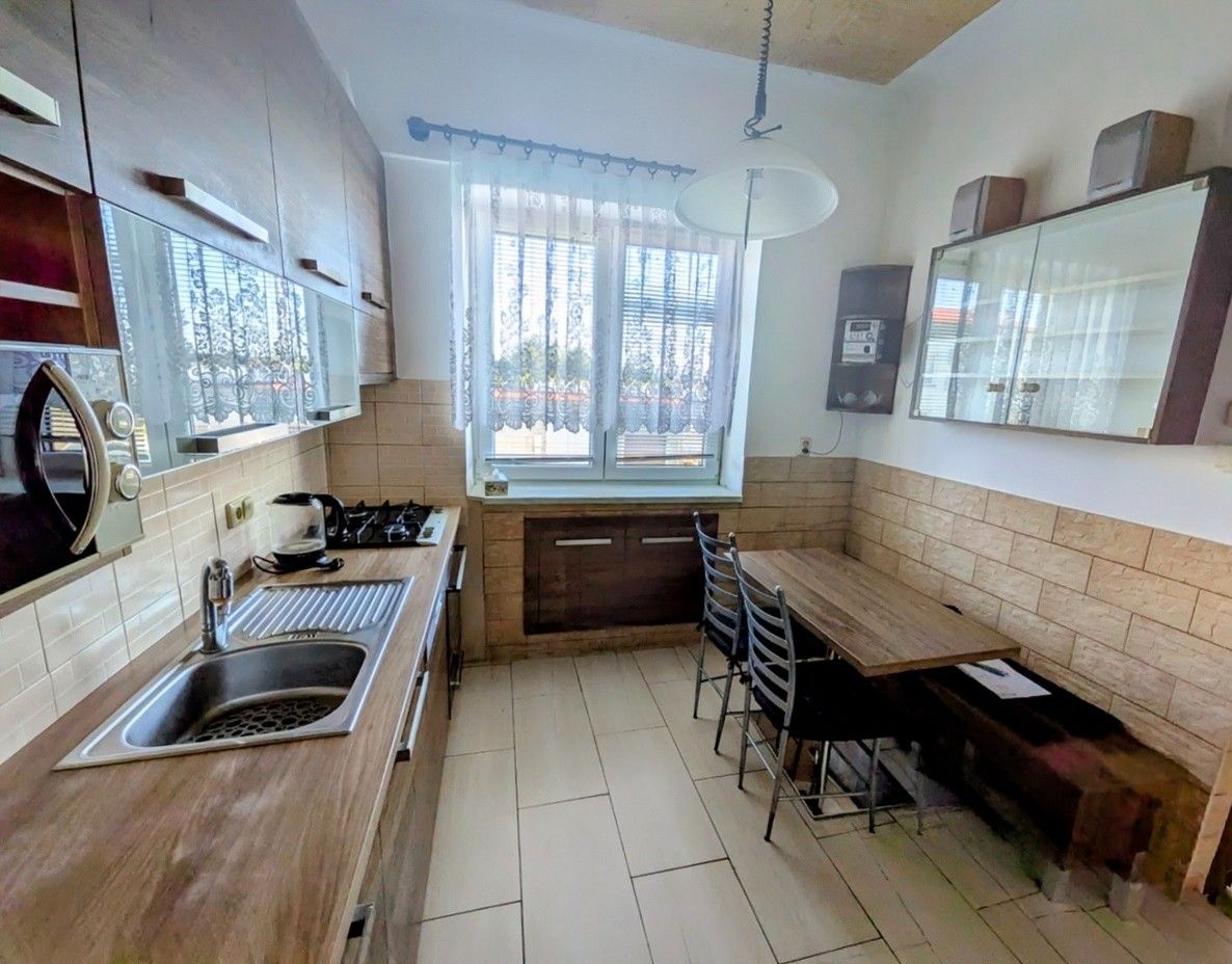 Byty, Lužice u Hodonína, 696 18