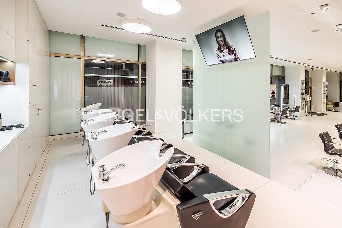 Pronájem obchodní prostory - Praha - Nové Město, okres Praha 1, Hlavní město Praha, 923 m² - 5