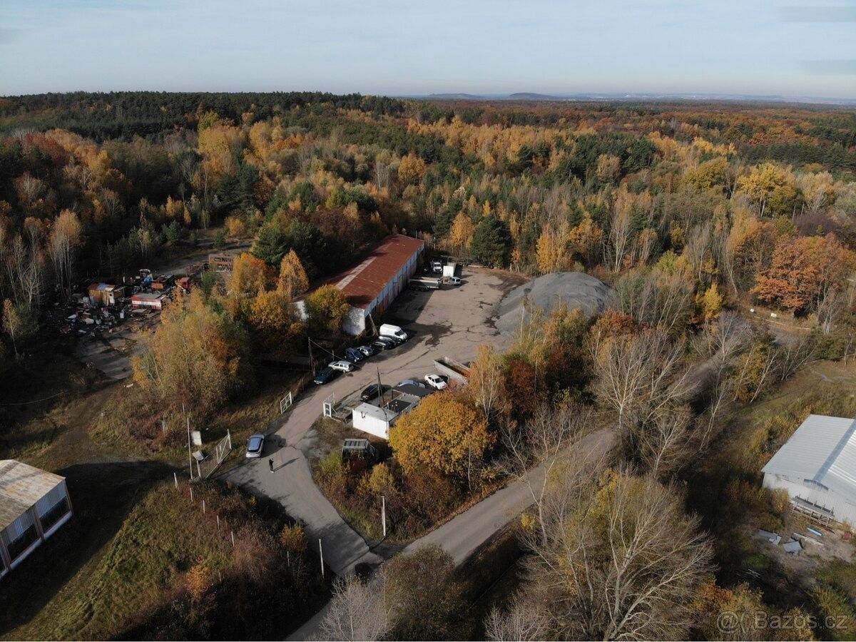 Sklady, Poříčany, 289 14