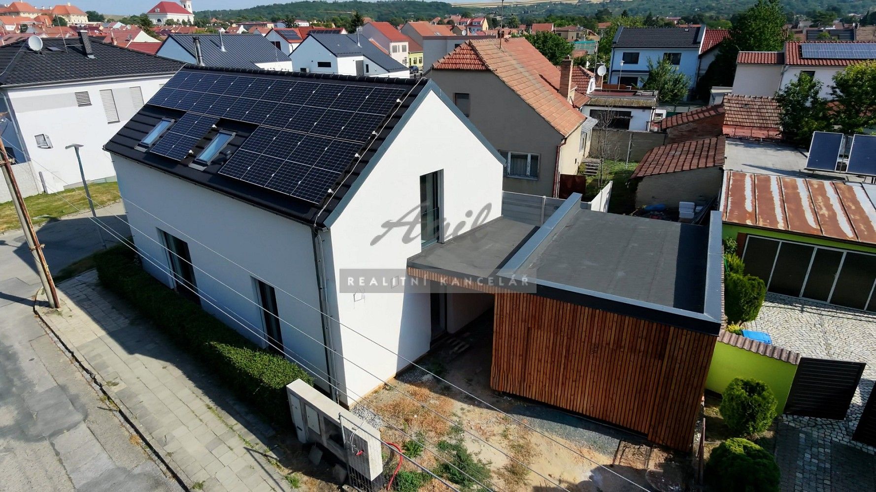 Rodinné domy, Slavkov u Brna, okres Vyškov, 319 m² - 1