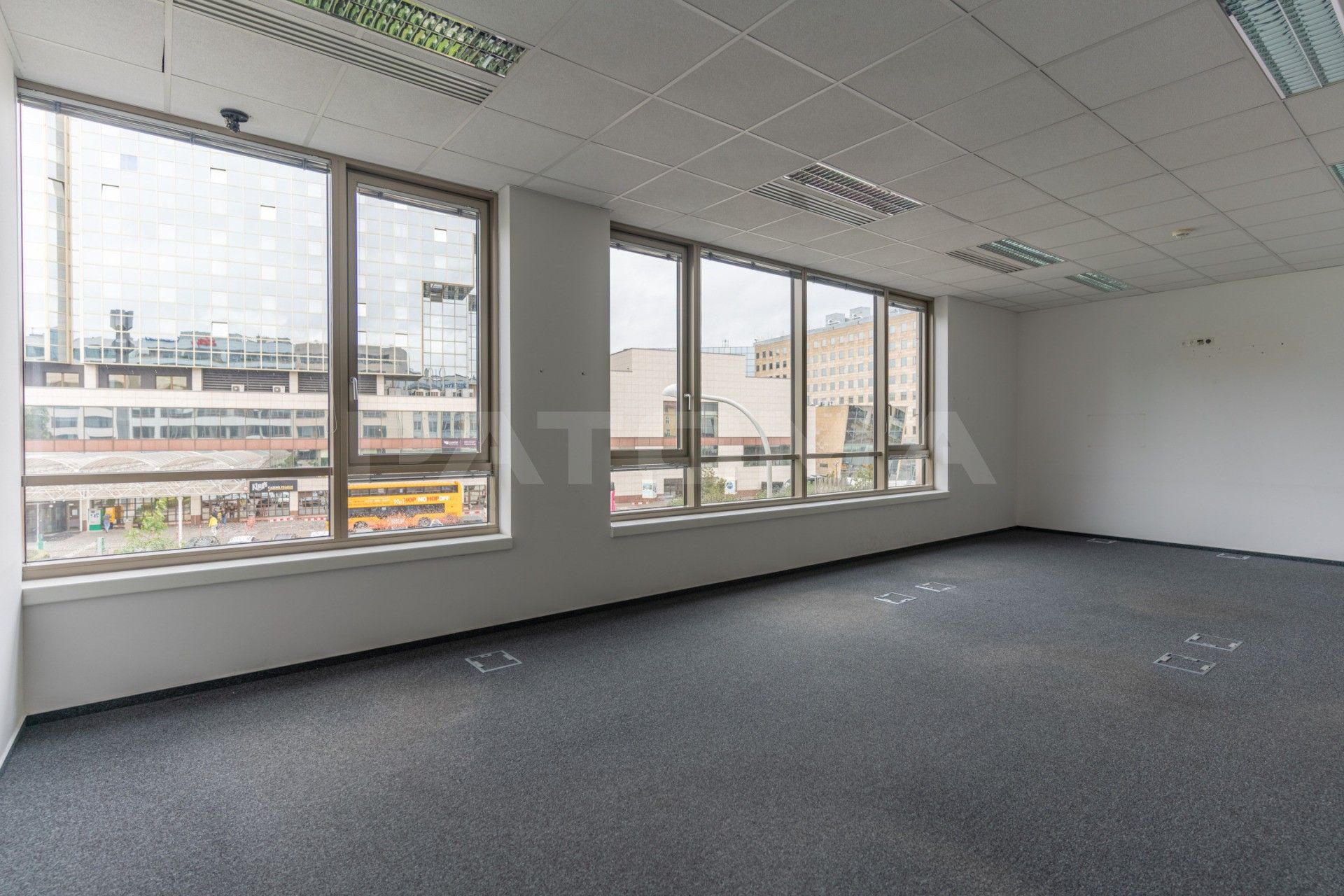 Pronájem kancelář - Sokolovská, Praha, 233 m² - 2