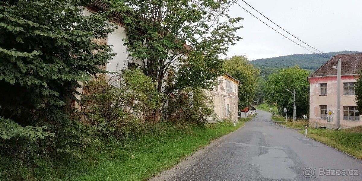 Prodej rodinný dům - Lhenice, 384 02