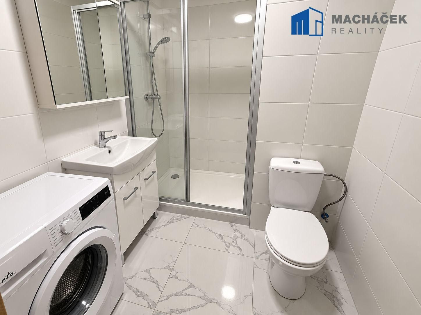 2+kk, Pražská, Teplice, 39 m² - 2