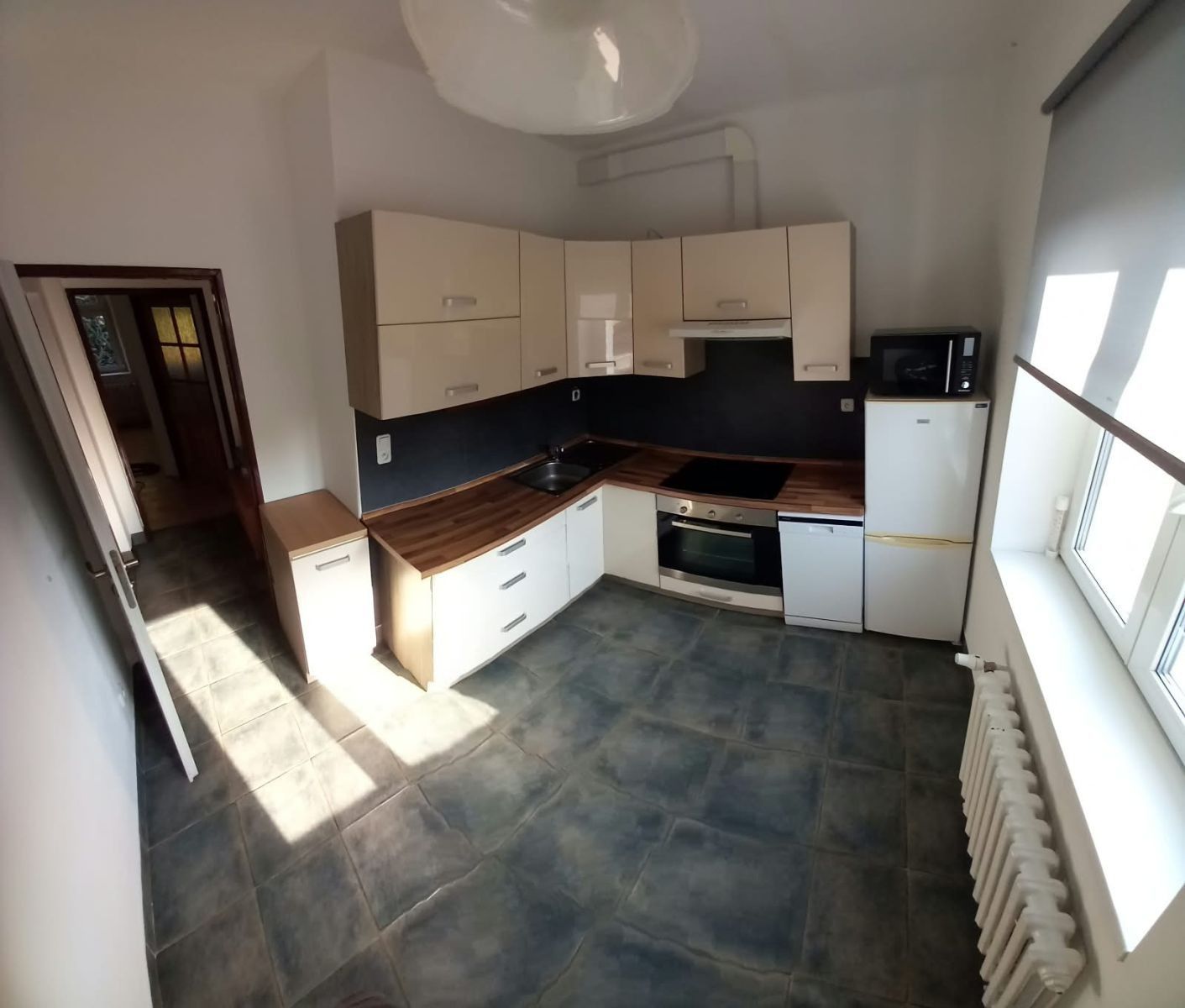2+1, Husovo náměstí, Praha - Uhříněves, 36 m² - 1