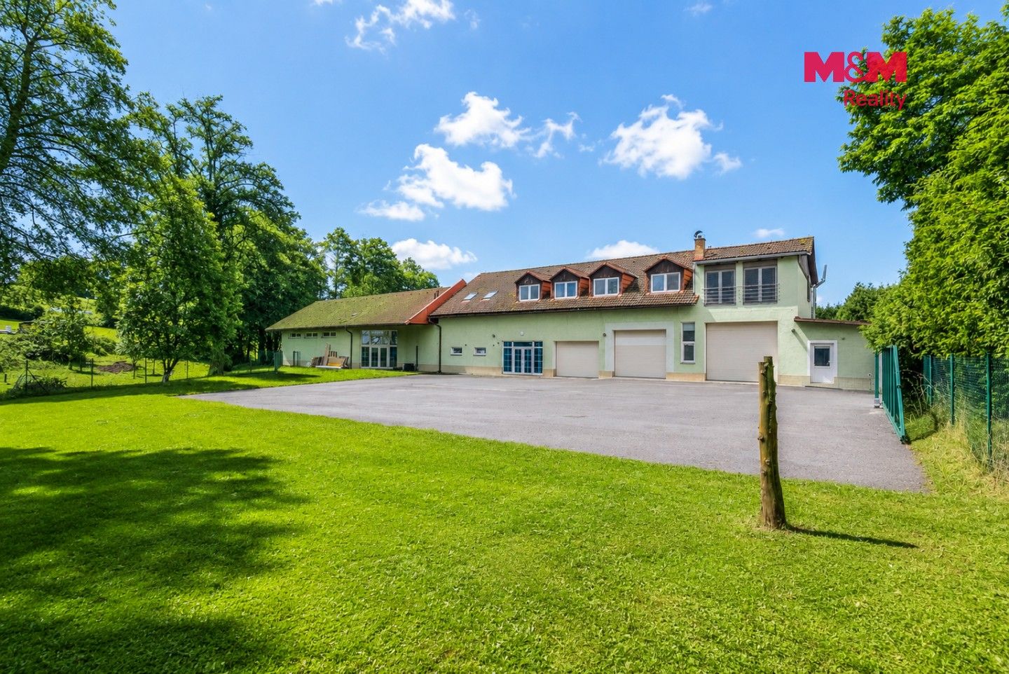 Ubytovací zařízení, Horní Třešňovec, 847 m² - 2