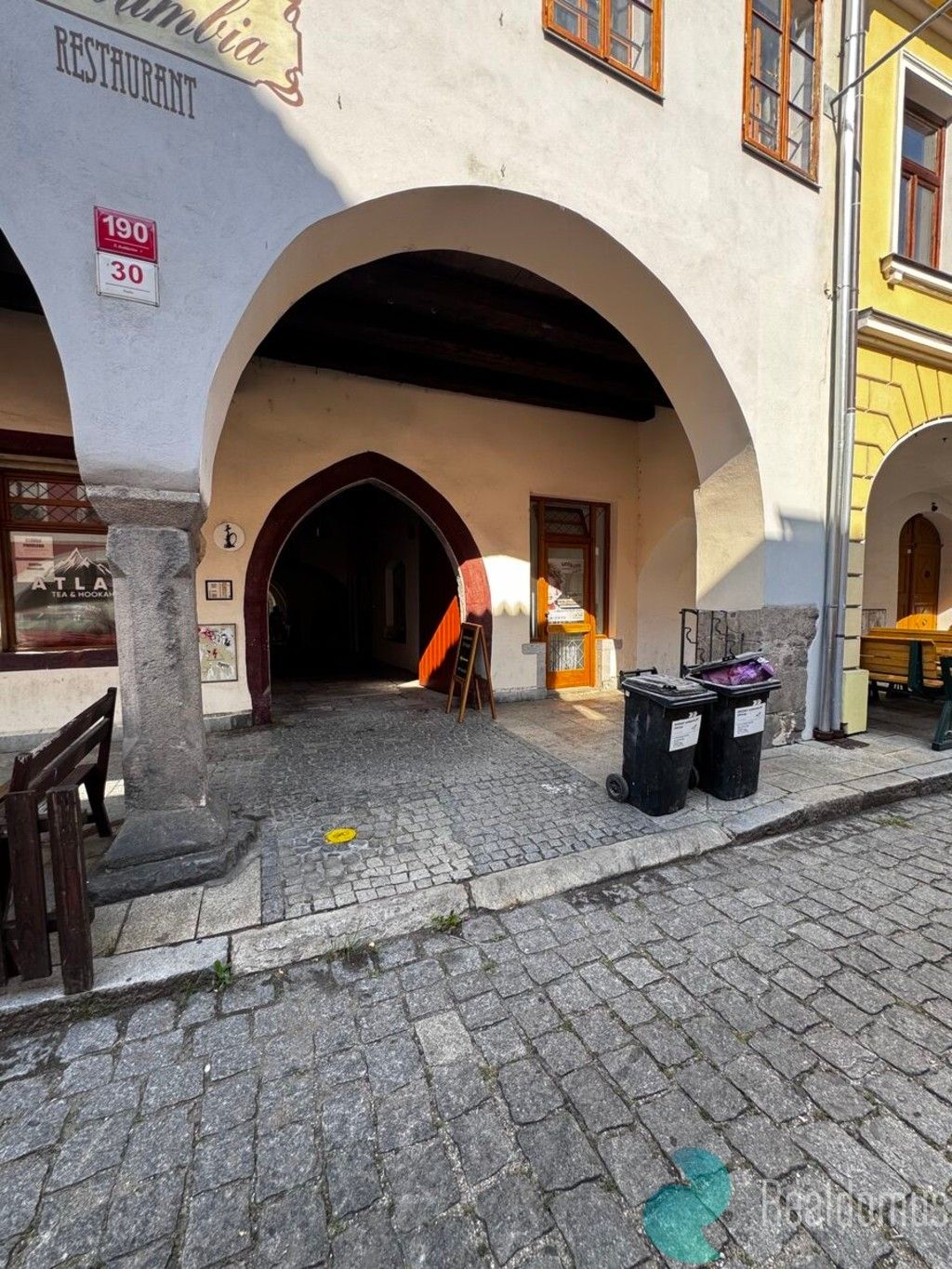 Obchodní prostory · 18 m² · Česká, České Budějovice 1 - 3