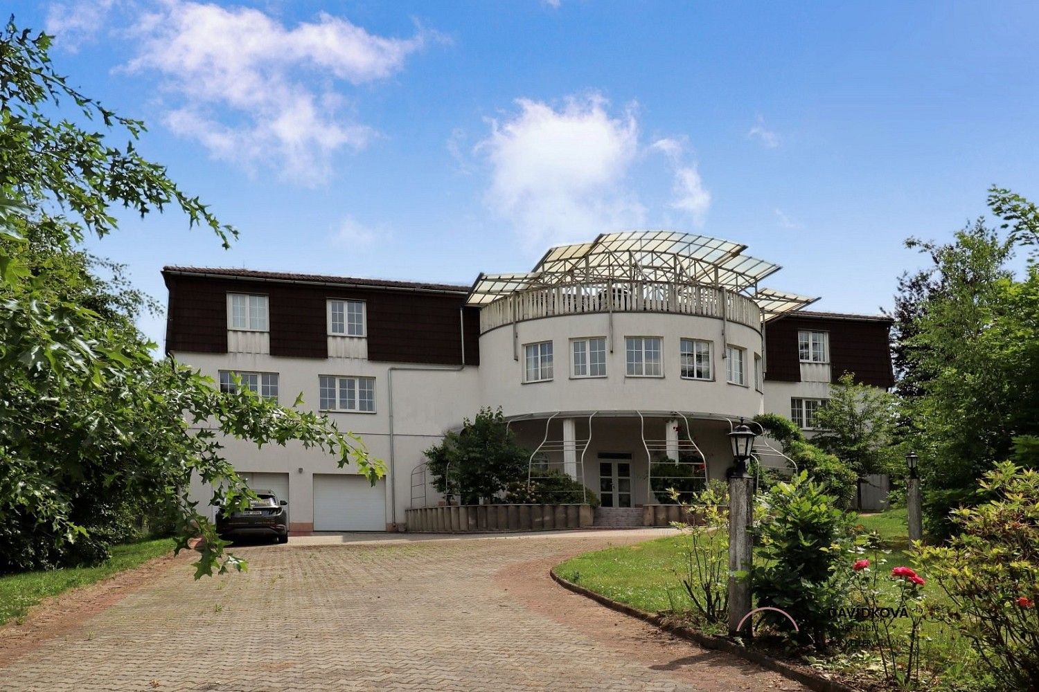 Rodinné domy, Chocerady - Komorní Hrádek, okres Benešov, Středočeský kraj, 1 085 m² - 2