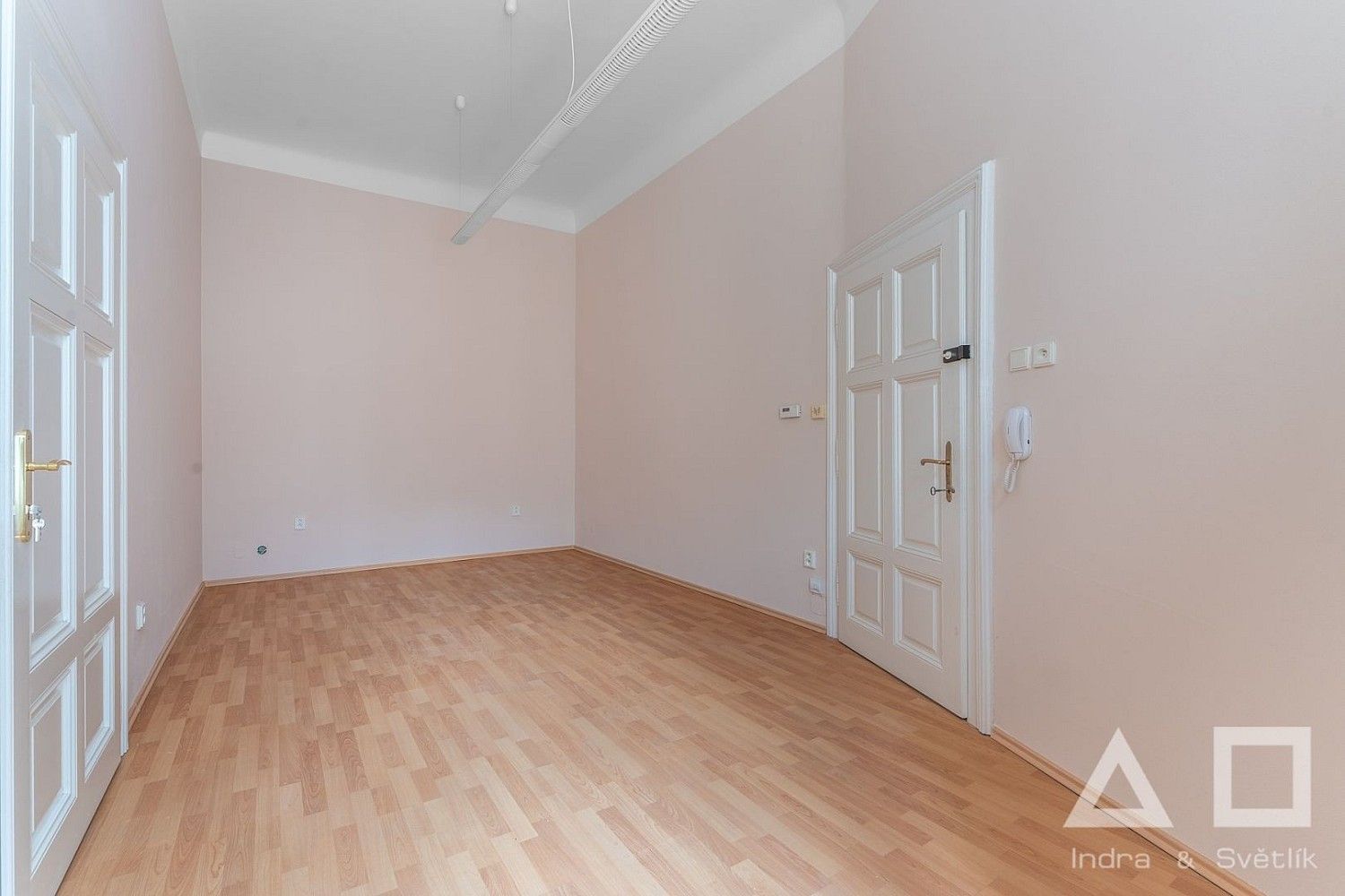 Pronájem kancelář - Praha - Nové Město, Hlavní město Praha, 36 m² - 2