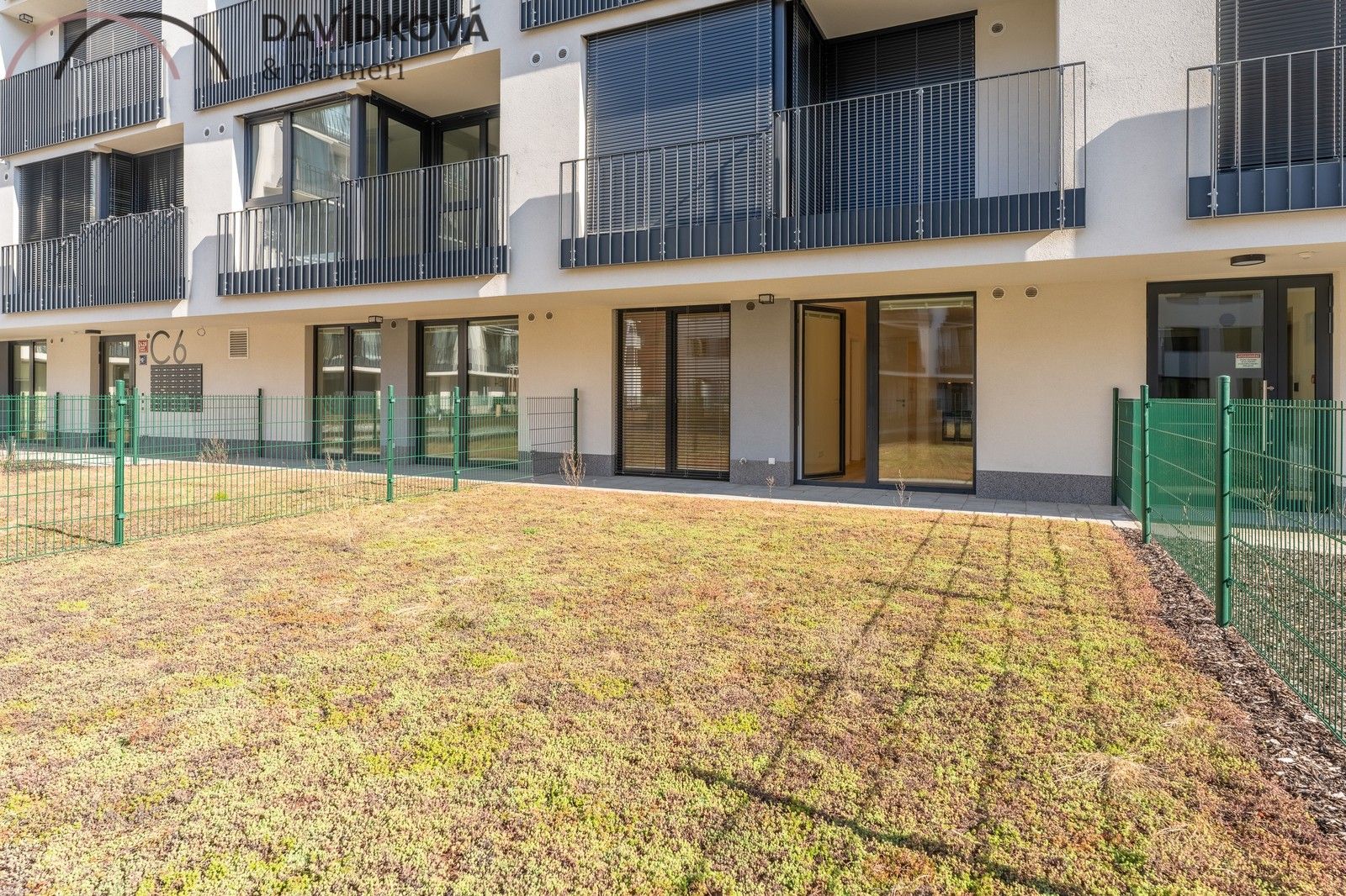 Pronájem byt 2+kk - Horynova, Praha, 40 m²