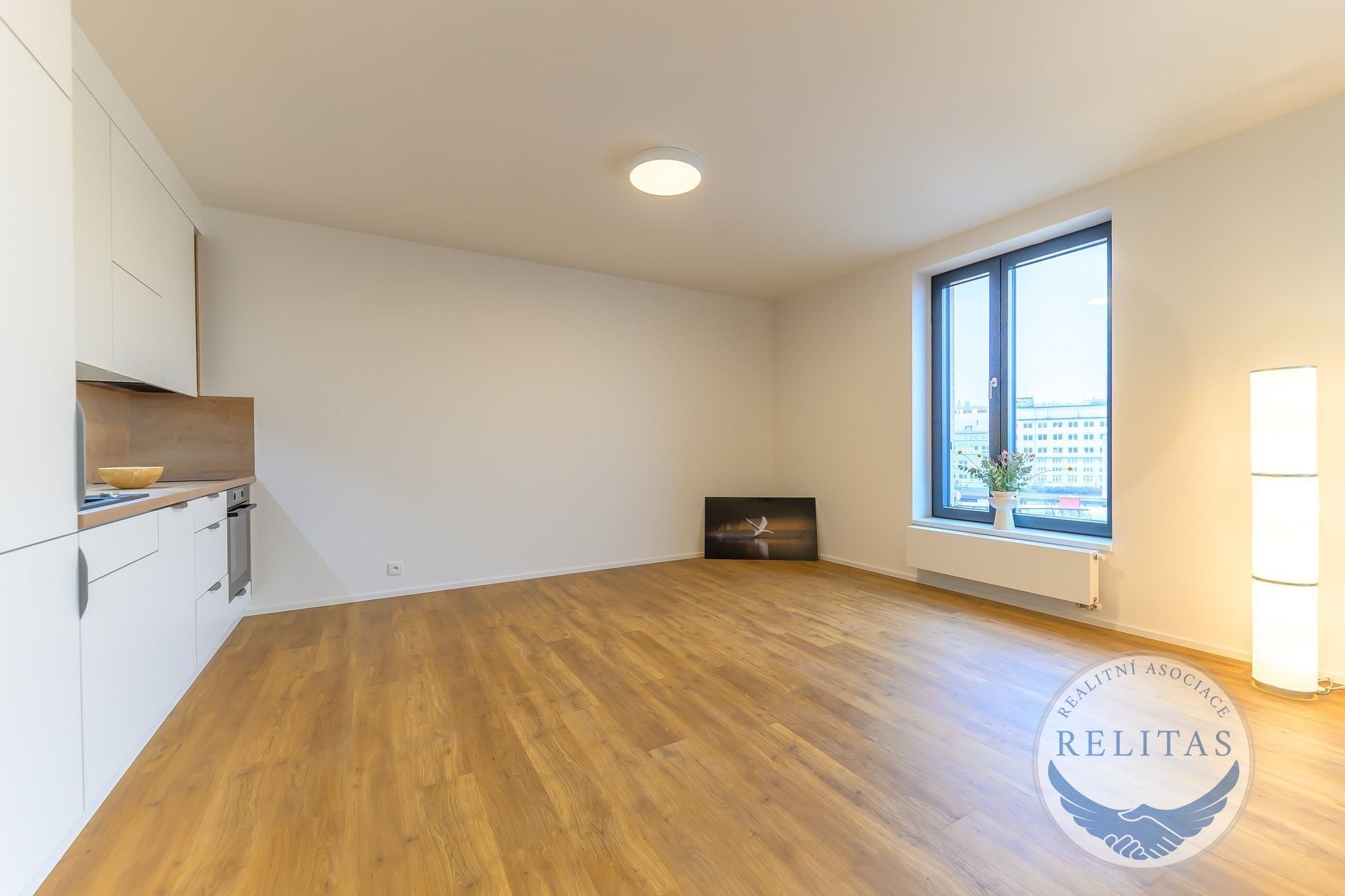 Byt 1+kk · 31 m² · Světova, Praha - 3