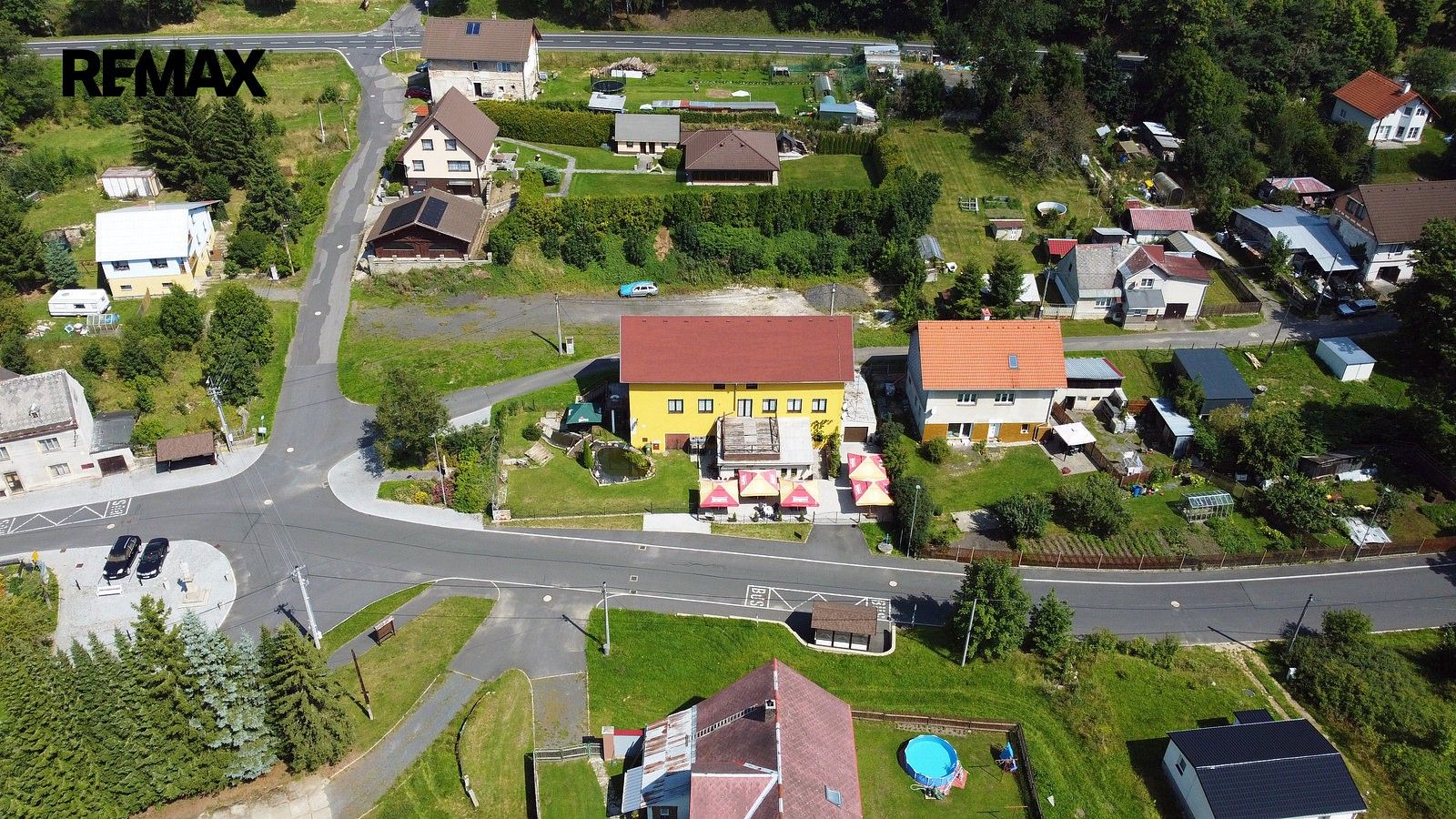 Rodinné domy, Jindřichovice, okres Sokolov, 510 m² - 1