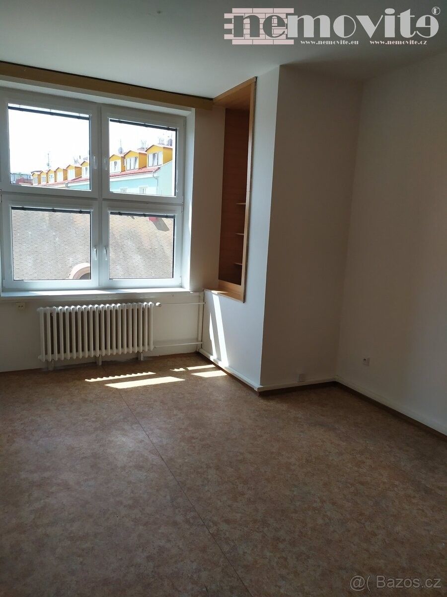 Kancelář · Hradec Králové, 500 02 - 4