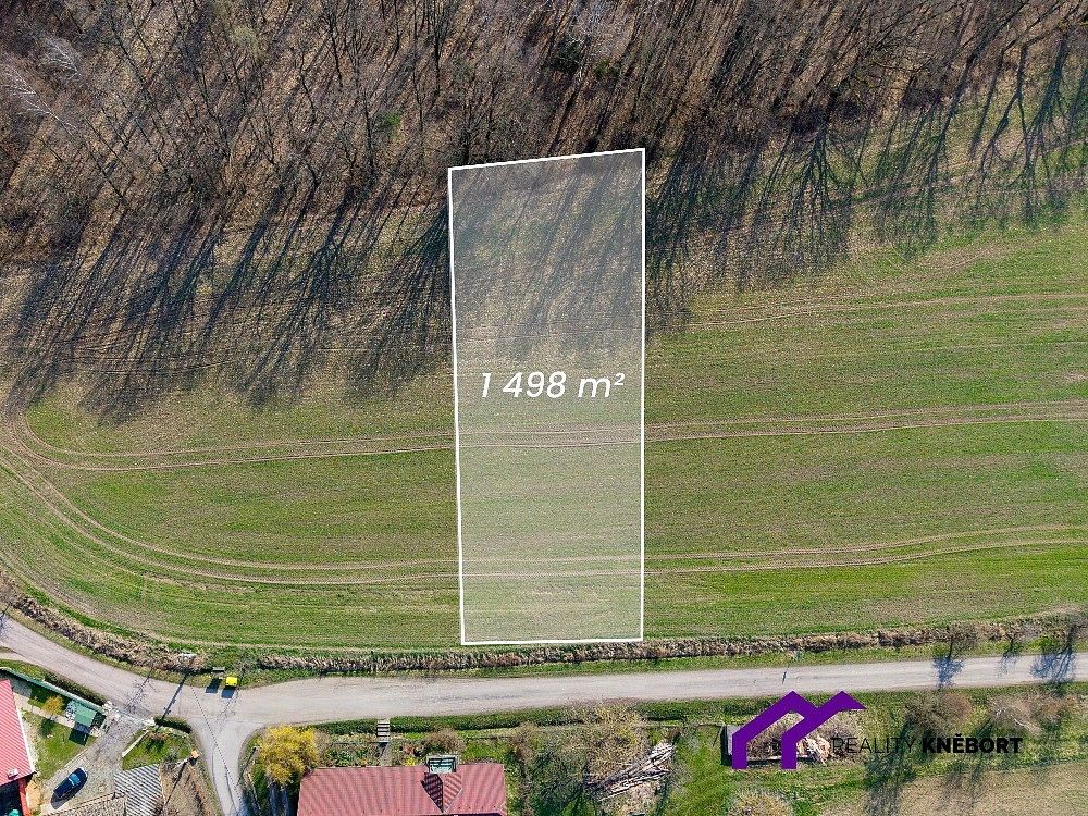 Pozemek pro bydlení, 1 498 m²