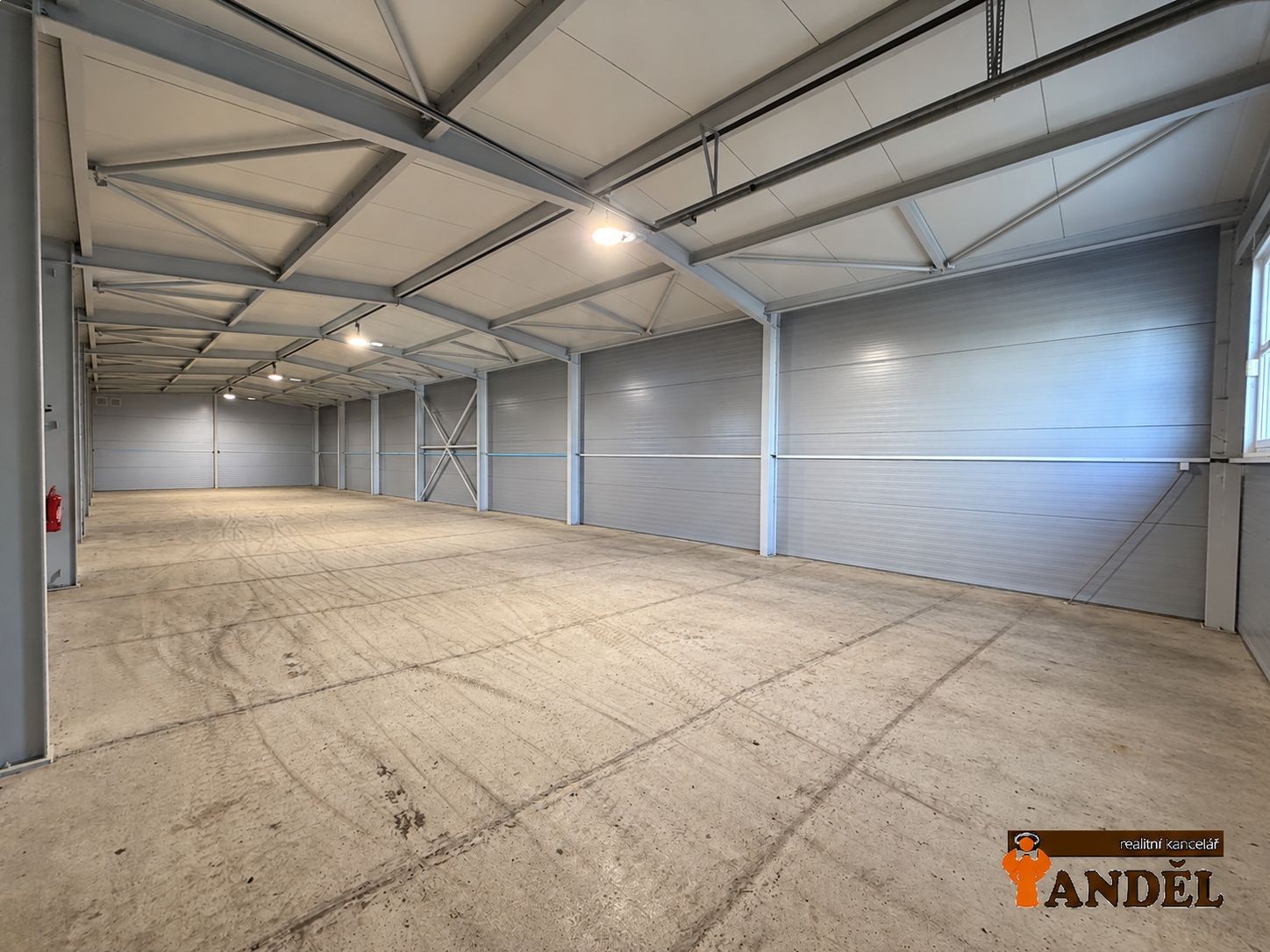 Pronájem sklad - Na Františku, Horní Suchá, 240 m² - 2
