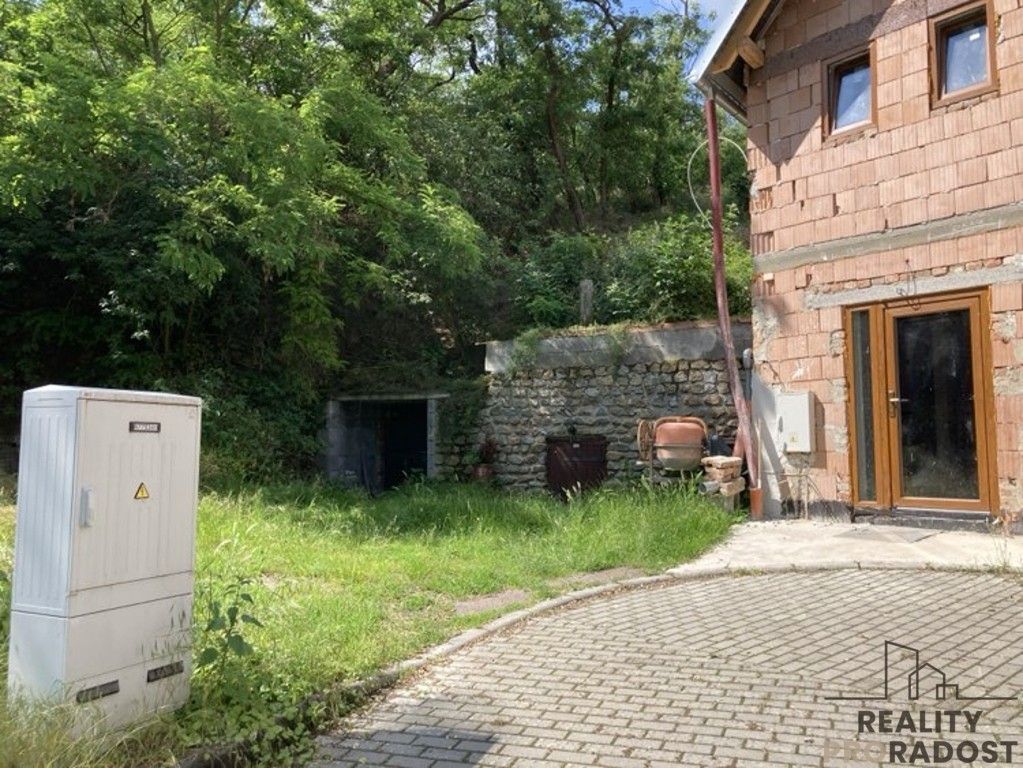 Ostatní, Znojmo, 669 02