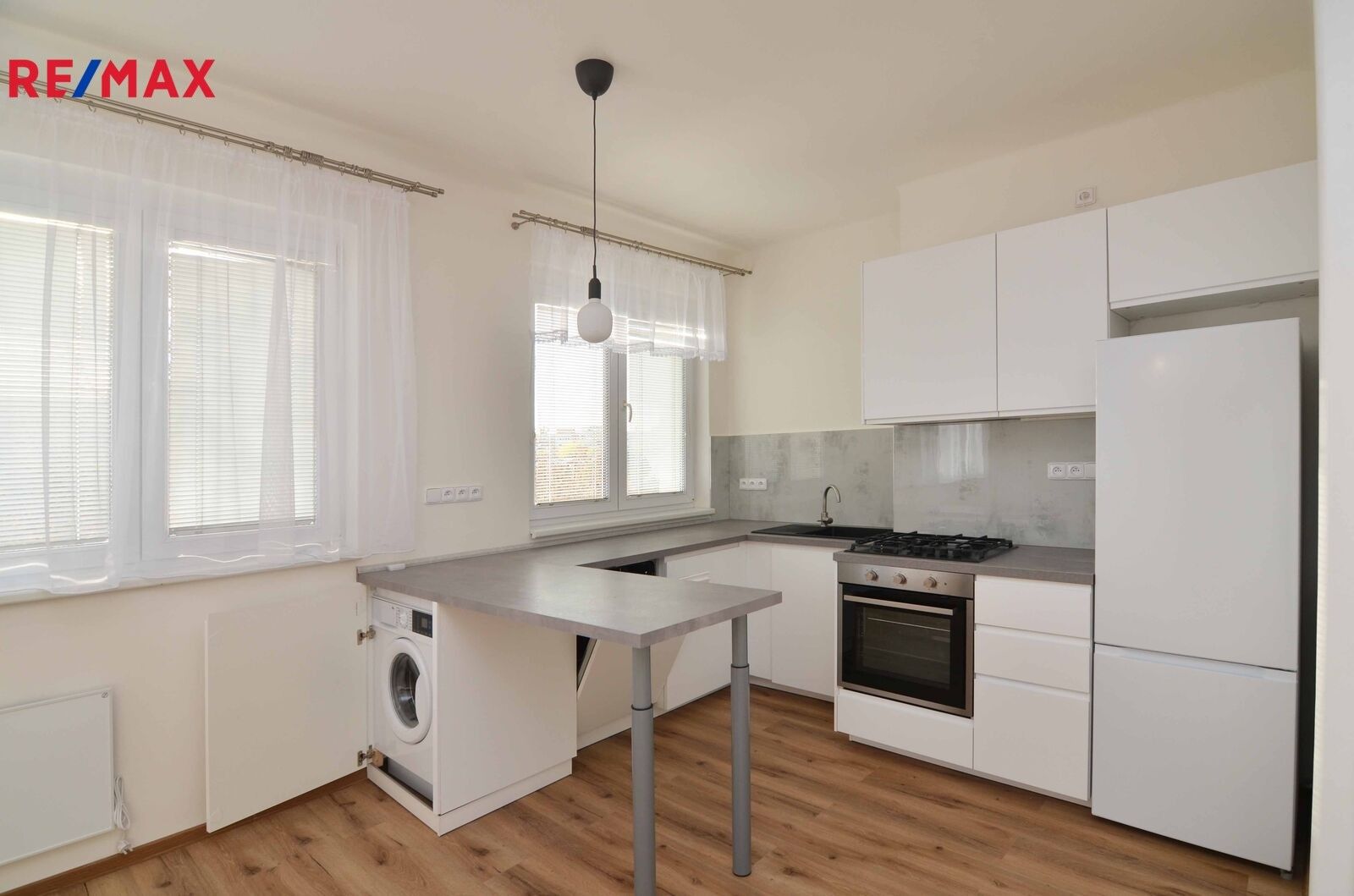 Pronájem byt 2+kk - Krchlebská, Praha, 40 m²