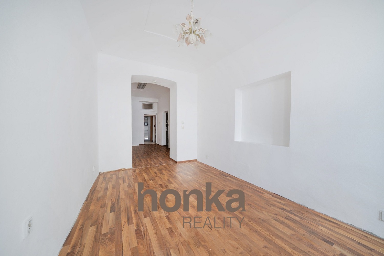 Prodej kancelář - Spytihněvova, Praha 2 - Nusle, 37 m² - 2