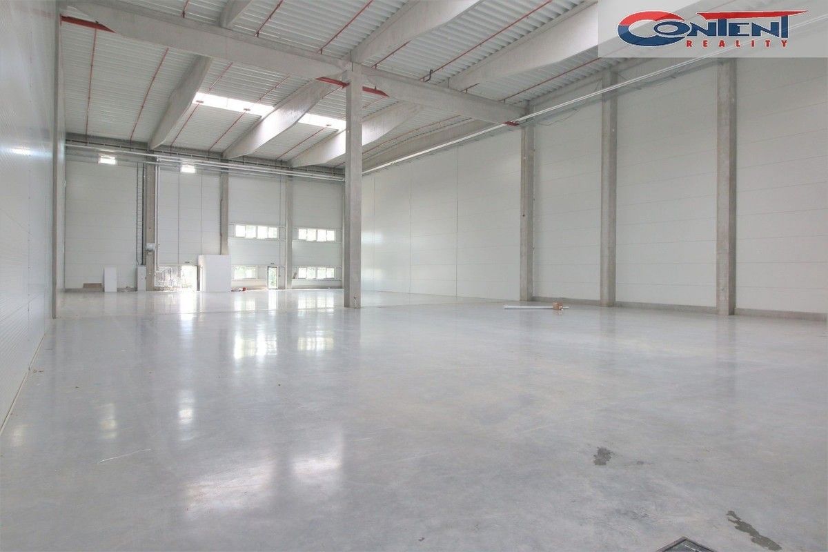 Výrobní prostory, Vážní, Hradec Králové, 1 300 m²