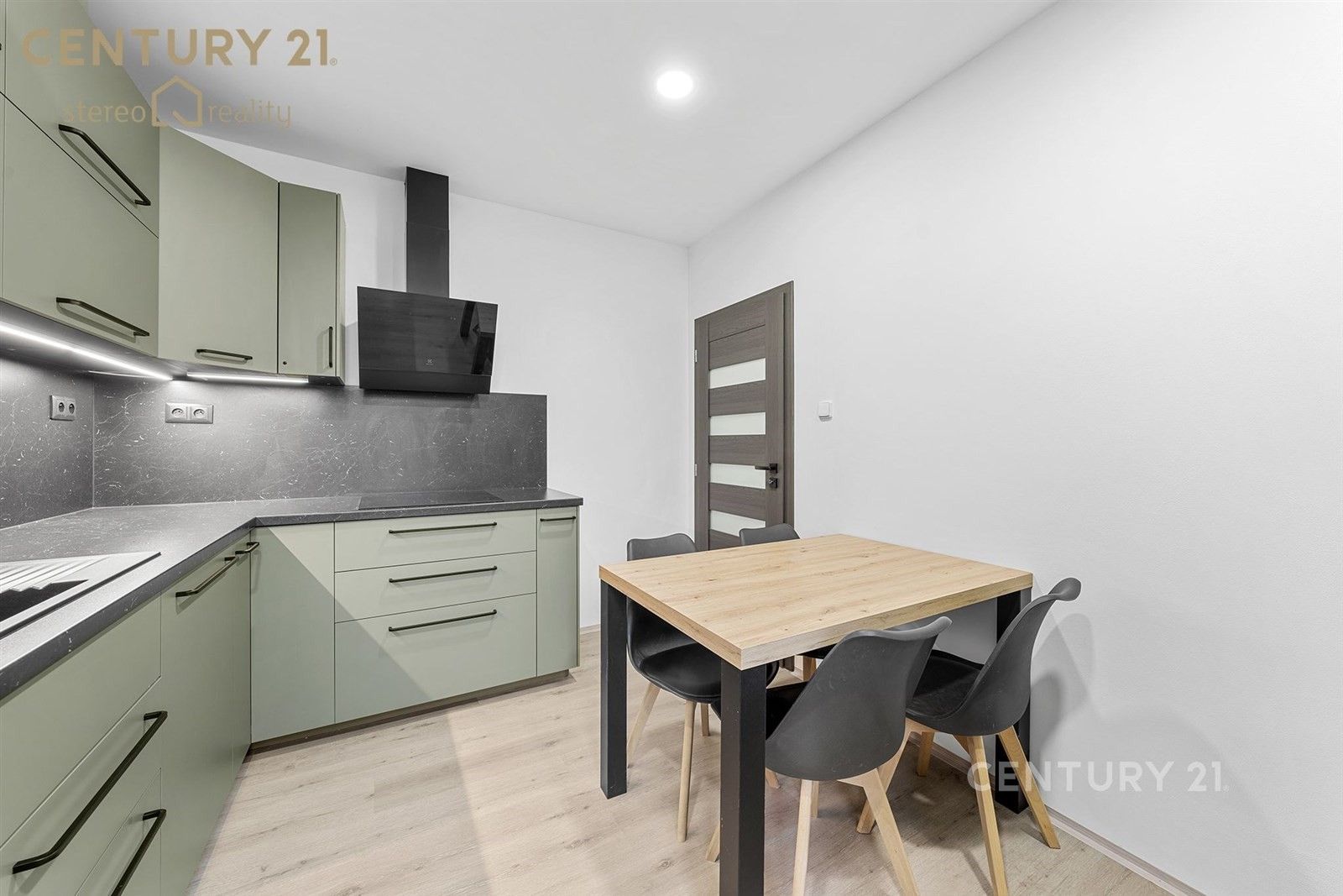 Prodej byt 3+1 - Metelkovo náměstí, Teplice, 62 m²