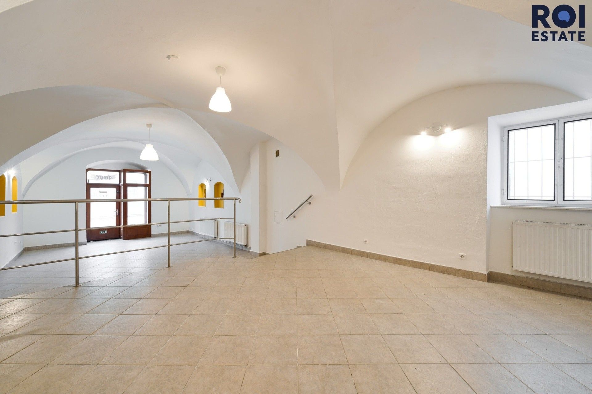 Obchodní prostory, Komenského, Velké Meziříčí, 82 m²