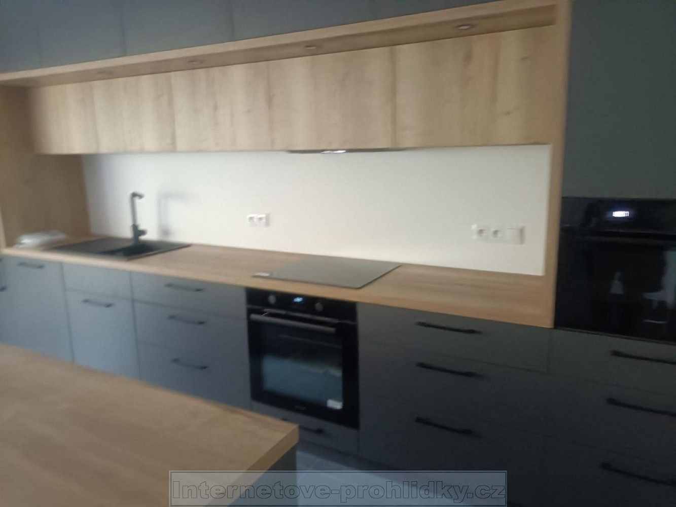 Rodinný dům · 170 m² · Praha - Řeporyje, okres Praha 13, Hlavní město Praha - 4