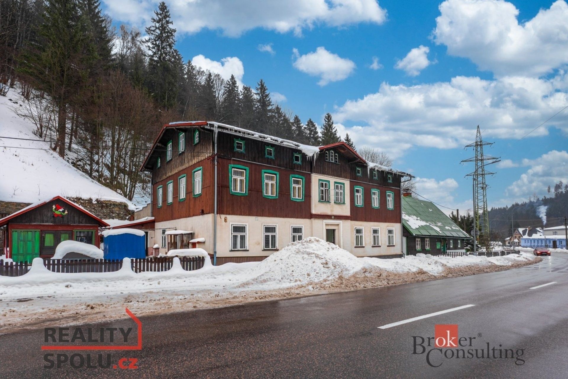 Prodej rodinný dům - Temný Důl, Horní Maršov, 400 m²